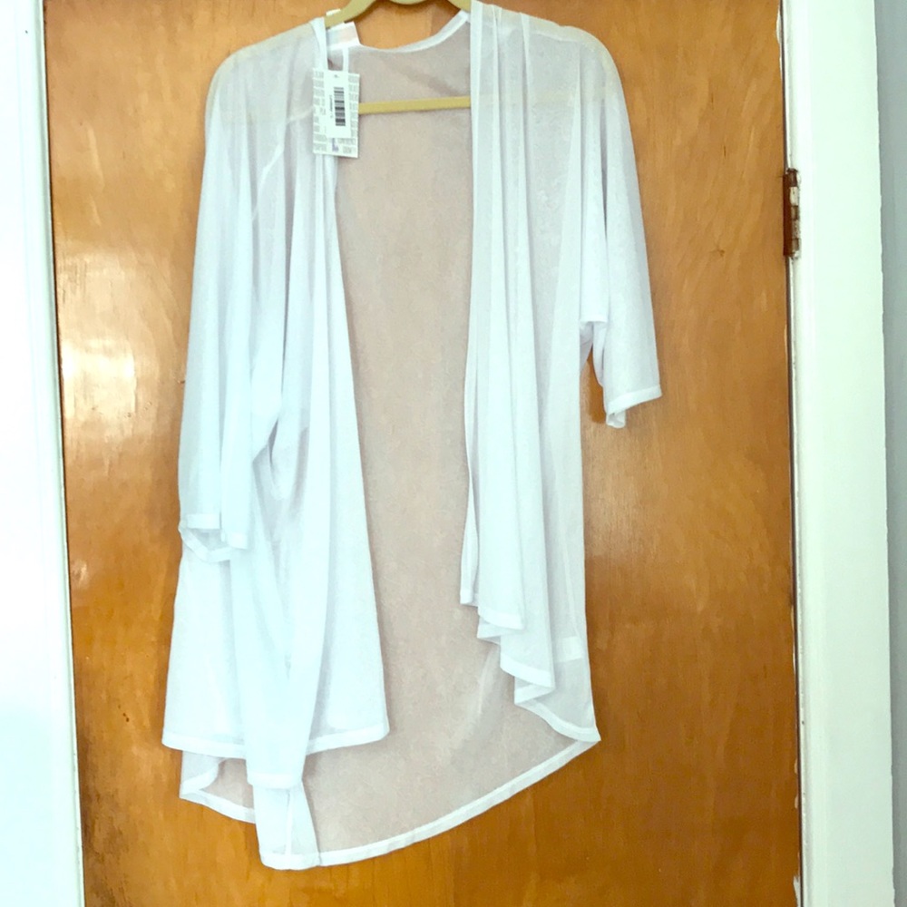 L Lindsay Kimono